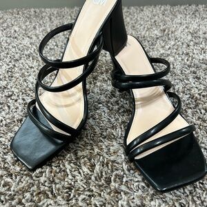 Elegant Black Strappy Women's Heels